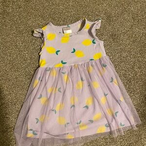 Hanna Andersson Lemon Print Dress in Yellow and Purple